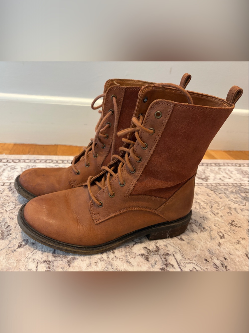 Women’s Brown Lace-Up Leather & Suede Compat Boots